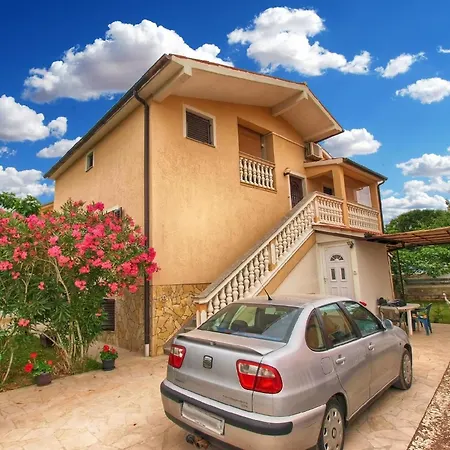 Apartment Fuer 4 Personen Ca 48 Qm In Fazana-surida, Istrien Istrische Riviera Valbandon